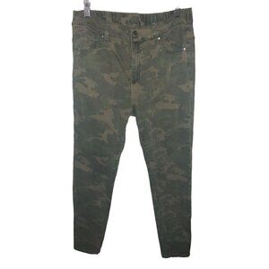 GRACE & LACE Camouflage Mid Rise Zip-Up Jeggings Pants Jeans Size Large